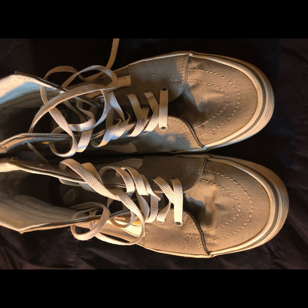 Grey sk8 hi vans